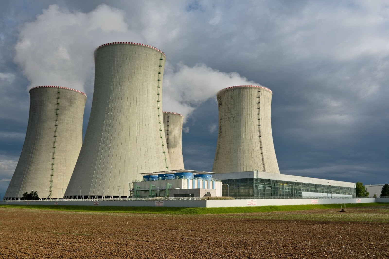 Russia signs deal with Ethiopia to build nation’s first nuclear power plant