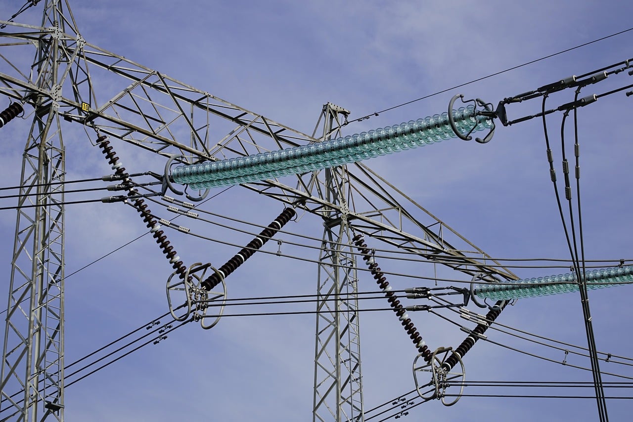 “I better pass my neighbour”: Tracing Nigeria’s shift from fuel generators to rooftop solar