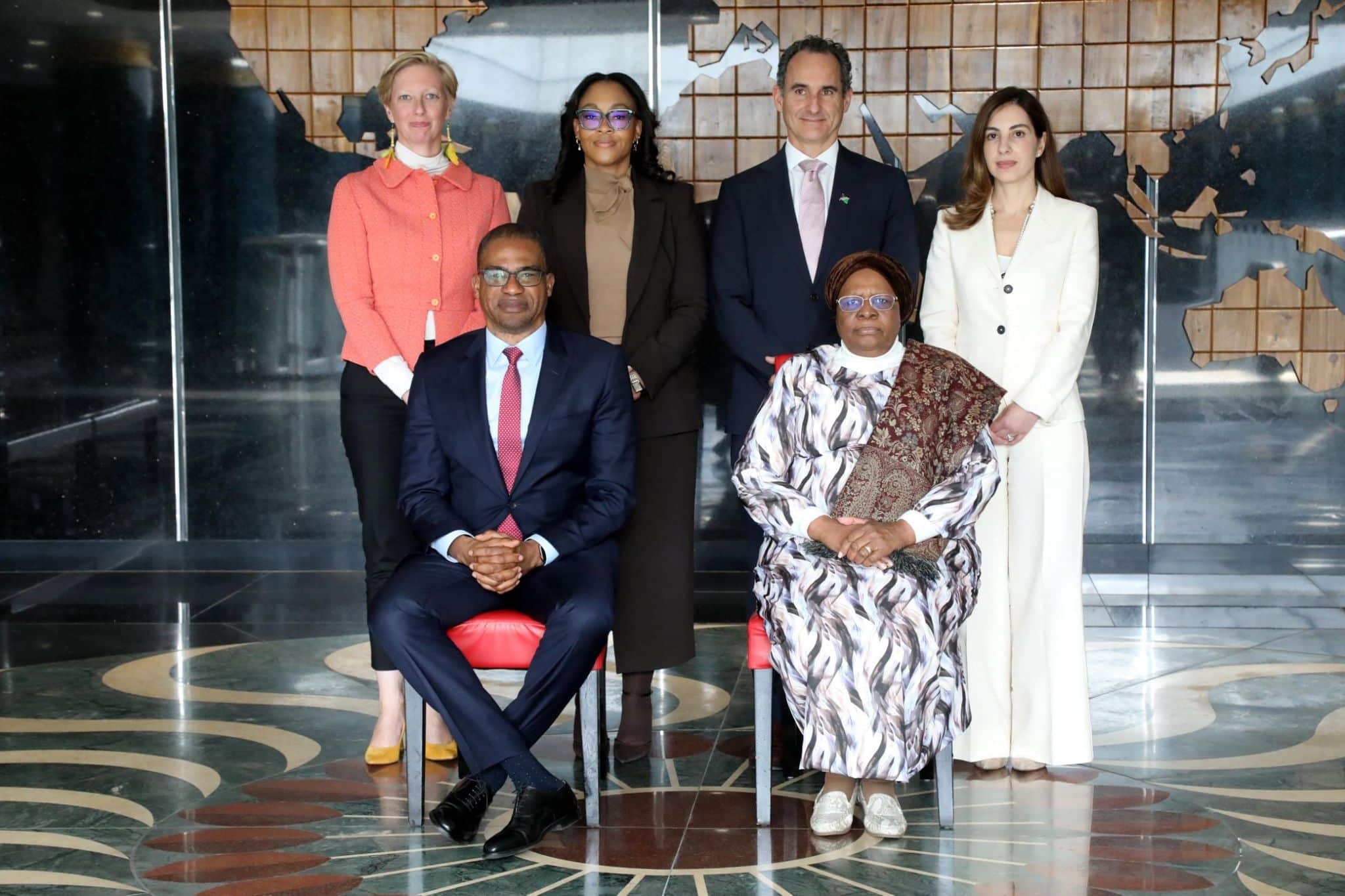 Namibia’s President, Nandi-Ndaitwah, flanked by Shell executives during their visit to the State House in Windhoek
