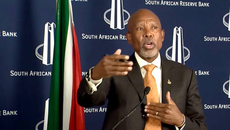 Oil shock forces SARB to hold rates at 6.75%, pushing easing outlook further out