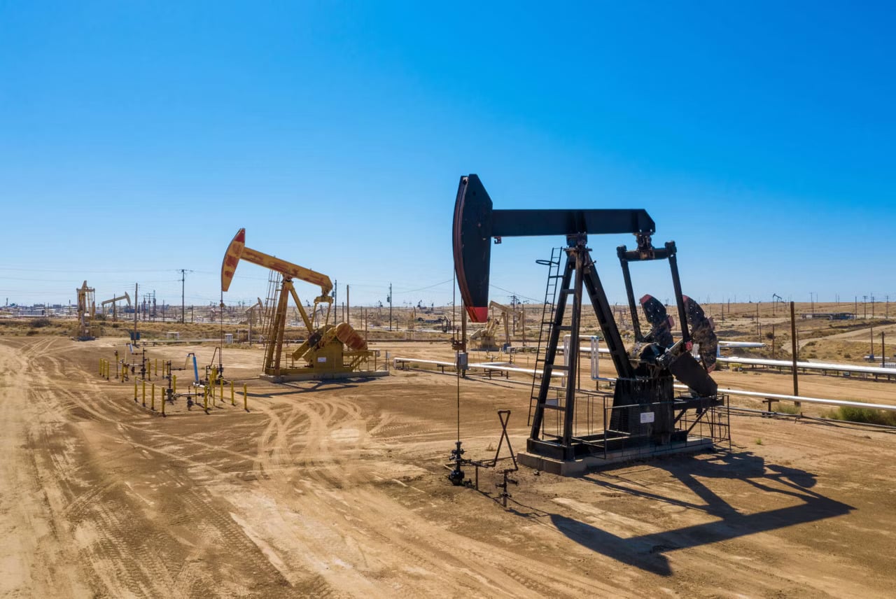 Onshore oil drilling asset